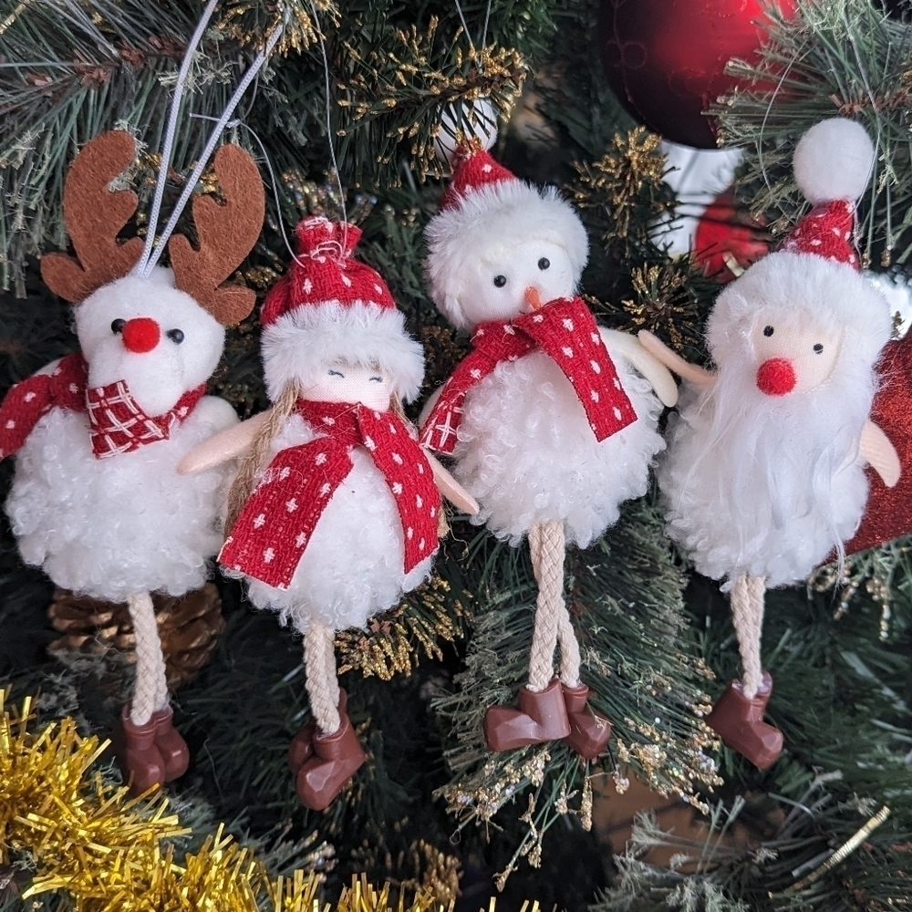 Christmas Hanging Ornaments Set of 4 Holiday Tree Decorations NWOT